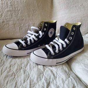 Black Converse